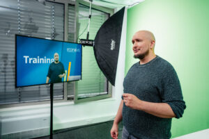 Aufnahme eines Trainings im Greencsreen Studio